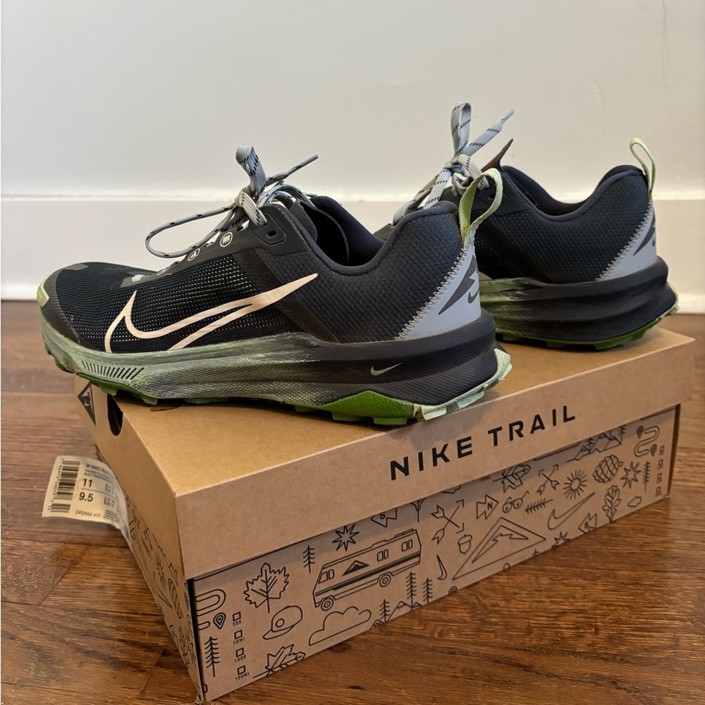 Nike React Terra Kiger 9 trail running shoes